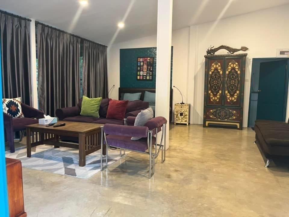 Morocco Blue Cafe By Chilong River Farm Resort Muang Kosum Exterior foto
